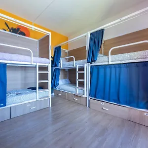  Albergue The Macarena